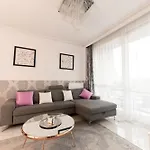 Danube Dwelling Hercegprimas 2 *
