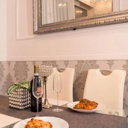 Danube Dwelling Hercegprimas 2 *