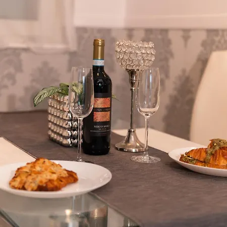 Danube Dwelling Hercegprimas 2 Lägenhet *