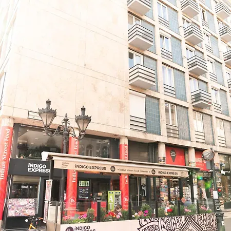 Danube Dwelling Hercegprimas 2 *